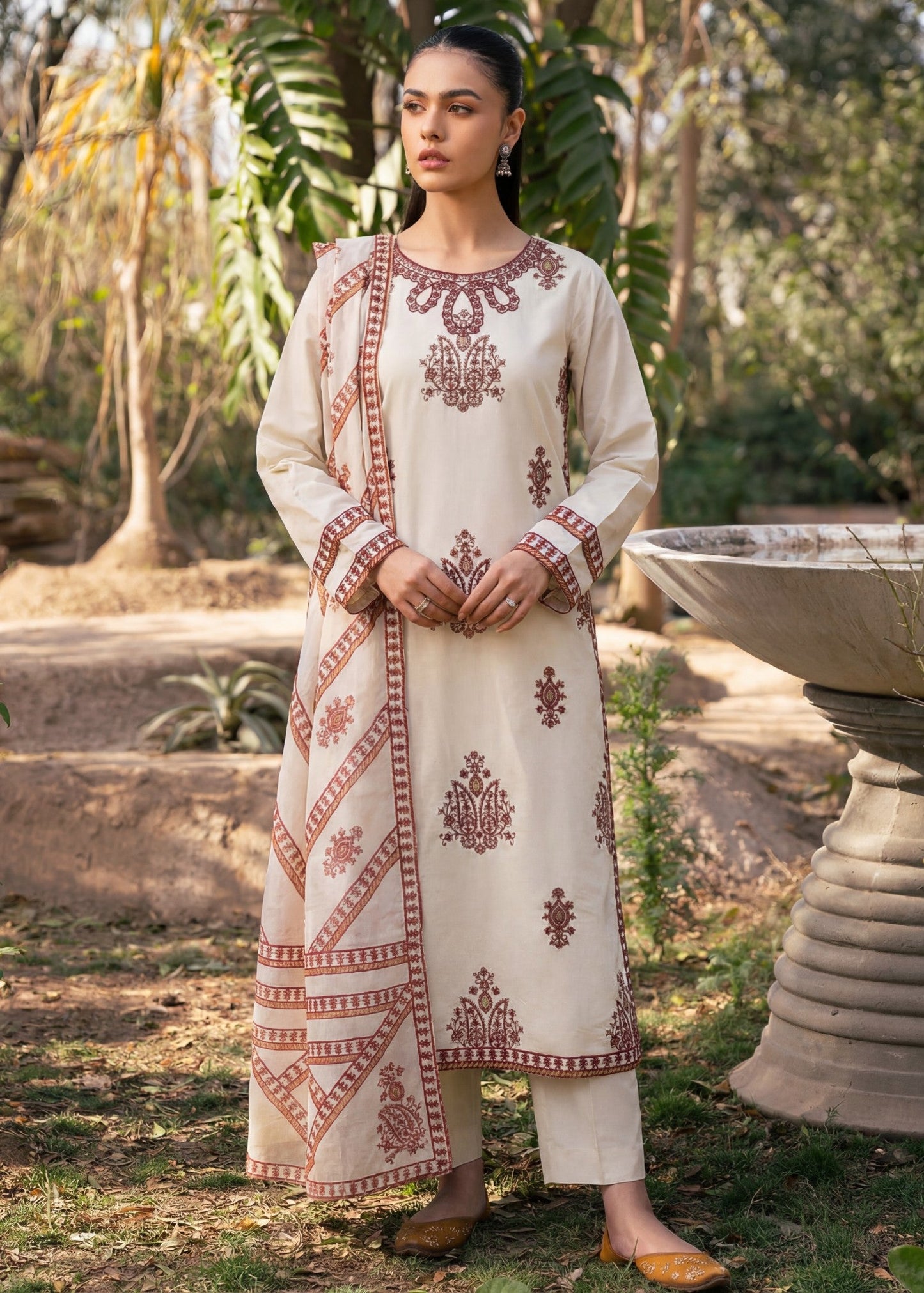 Ivory Embroidered Lawn 3-Piece Suit with Voile Dupatta