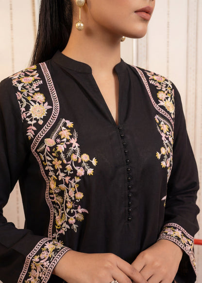 Black Embroidered Lawn 2-Piece Suit