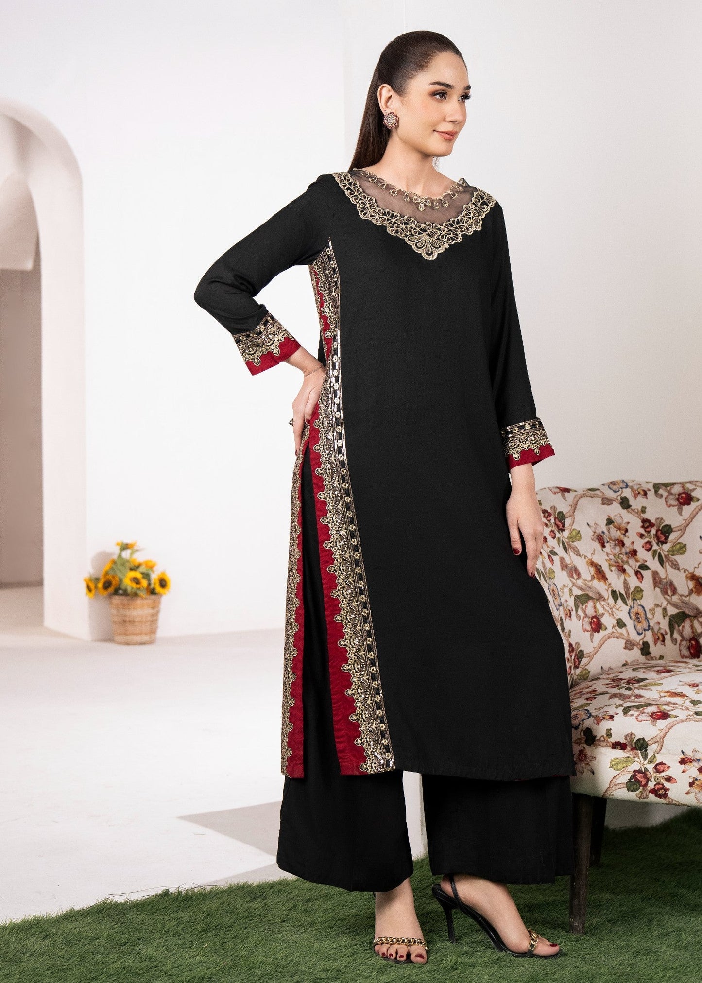 Evening Rose – Luxury Embroidered Black Festive 2-Piece Suit