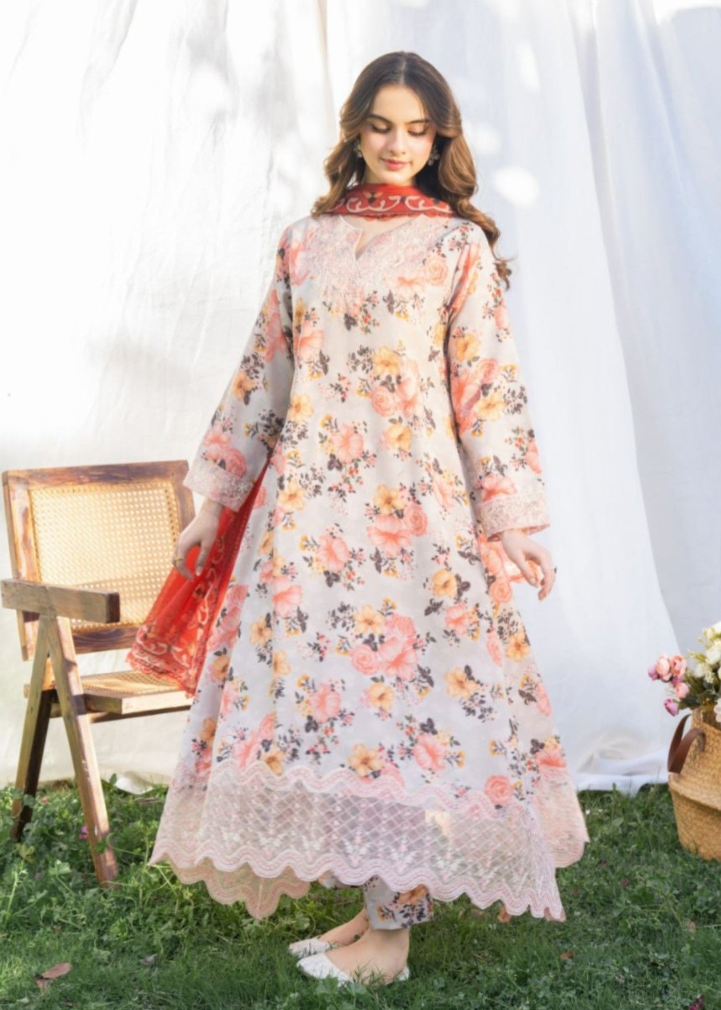 Ivory Digital Printed Lawn 2-Piece Suit