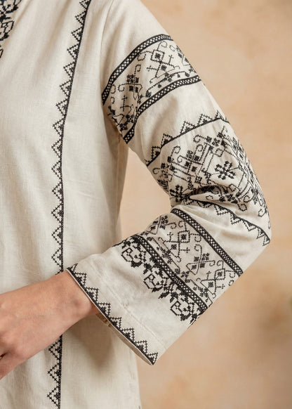 Ivory Embroidered Lawn 2-Piece Suit