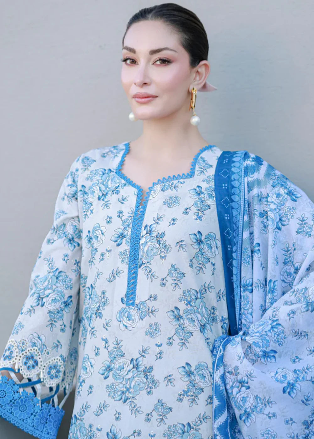 Light Blue Cotton 3-Piece Summer Suit