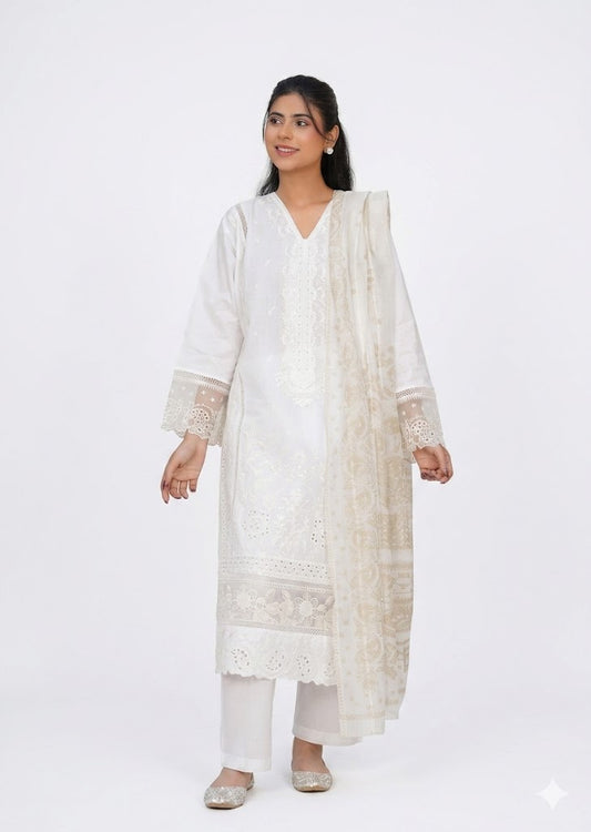Off-White Embroidered Zari Lawn Kurta Set with Leno Kara Dupatta – 3 Piece