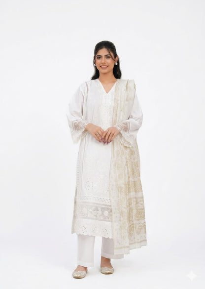 Off-White Embroidered Zari Lawn Kurta Set with Leno Kara Dupatta – 3 Piece